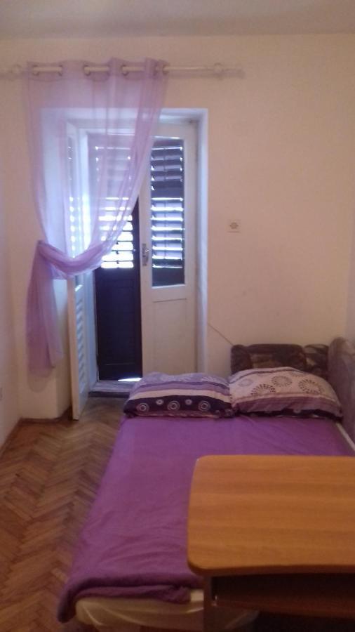 Apartment Blazic - Near The Beach Ika Bagian luar foto